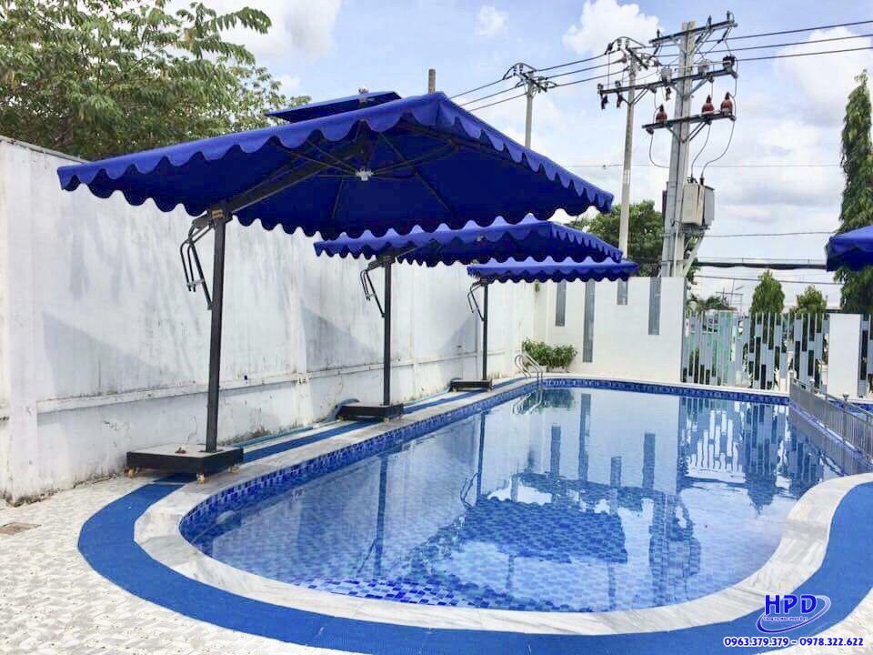Dù che nắng Quảng Ninh