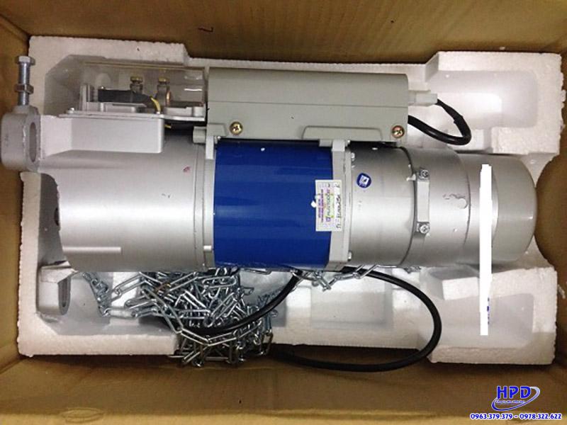 Motor kéo bạt che Kon Tum