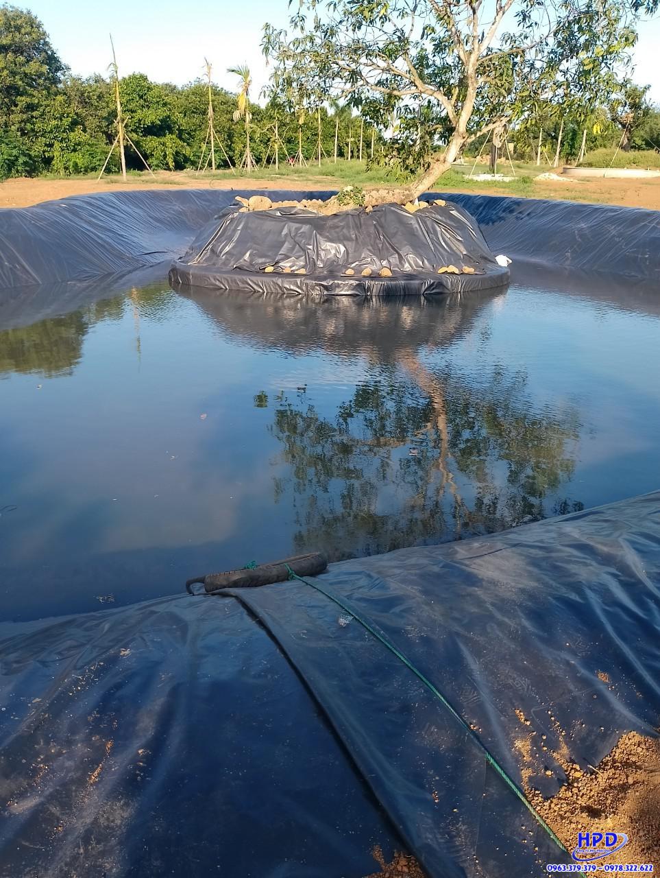 Bạt lót hồ cá HDPE
