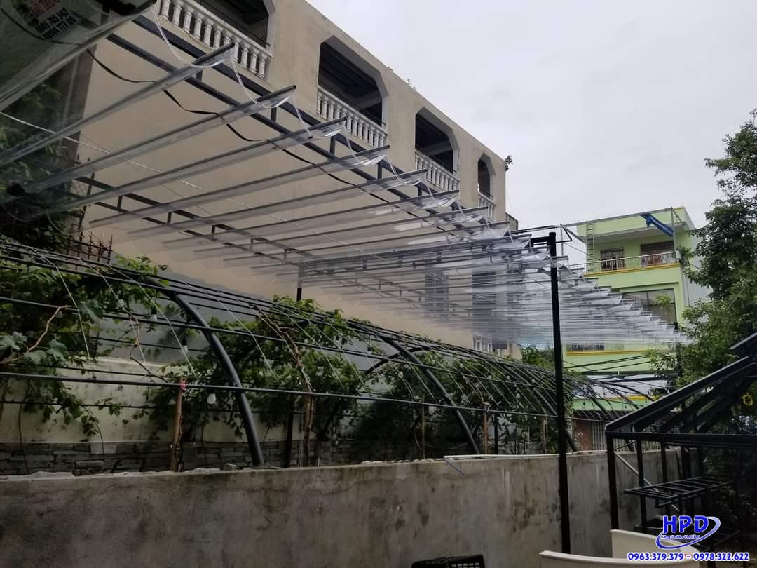 MÁI XẾP BẠT TRONG SUỐT TẠI ĐÀ LẠT