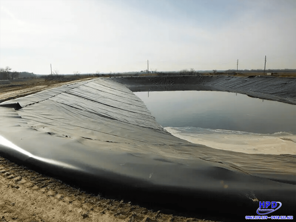 bat-lot-phu-cong-trinh-lon